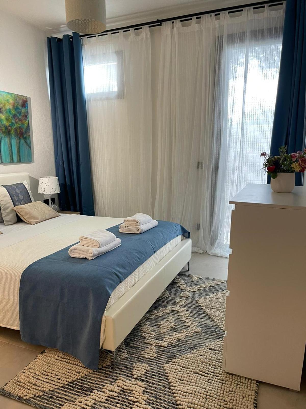 Allure Luxury Villas 3&4 Serenity Retreat Moni Evaggelistrias Exterior photo
