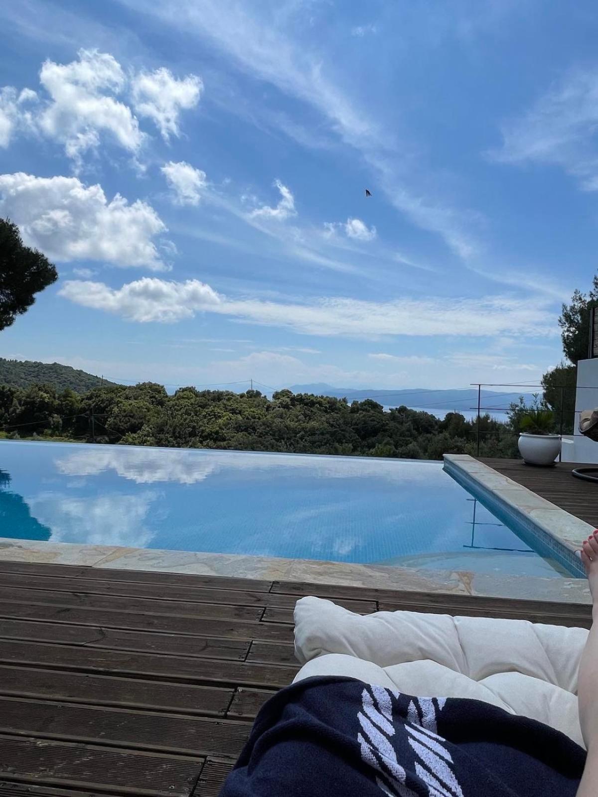 Allure Luxury Villas 3&4 Serenity Retreat Moni Evaggelistrias Exterior photo